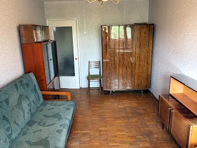 квартира за адресою Миколи Ушакова вул., 6