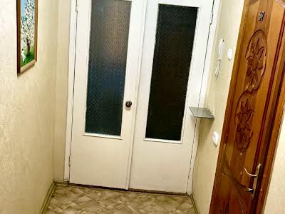 квартира за адресою Полякова вул., 19