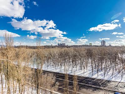 квартира по адресу Елены Телиги ул., 43