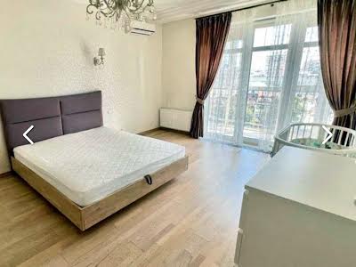 квартира за адресою Чернишевська вул., 50