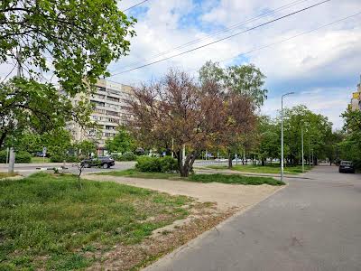 квартира по адресу Героев просп., 32
