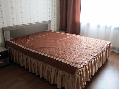 квартира по адресу Софии Русовой ул., 1