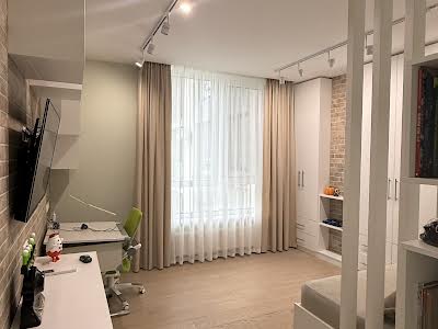 квартира за адресою Практична вул., 3