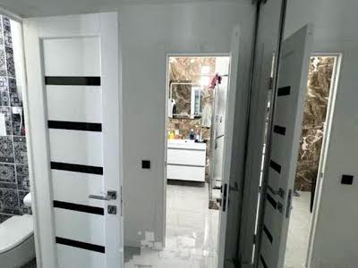 квартира за адресою Вишняківська вул., 4