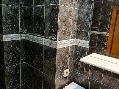 квартира за адресою Романа Шухевича просп. (Генерала Ватутіна), 6