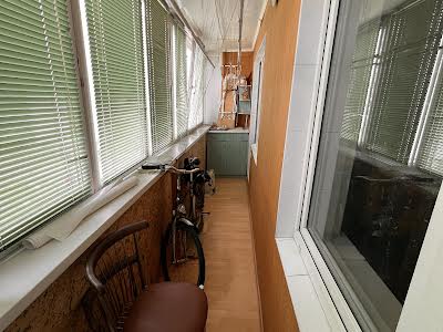 квартира по адресу Зои Гайдай ул., 10
