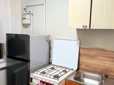 квартира за адресою Сергія Гладуша вул. (Карбишева), 8