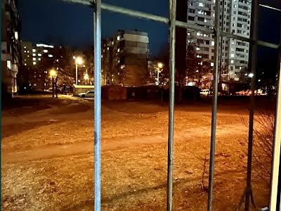 квартира за адресою Миколи Бажана просп., 7-Г