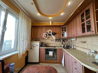 квартира за адресою Світальського, 20