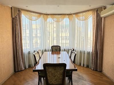 квартира по адресу Левка Лукьяненко ул. (Маршала Тимошенко), 29