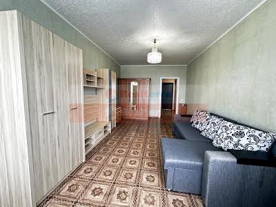 квартира за адресою Новгород-Сіверська вул. (Новгородська), 3