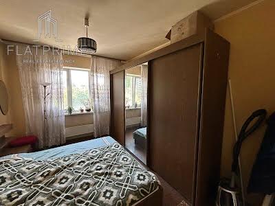 квартира по адресу Академика Глушкова просп., 33