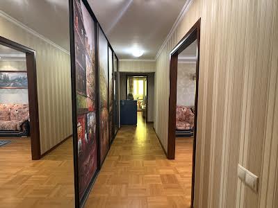квартира по адресу Дарницкий бульв., 8