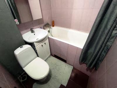 квартира за адресою Солом'янська вул., 35