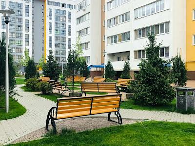 квартира за адресою Молодіжна вул. (Піонерська), 30-А