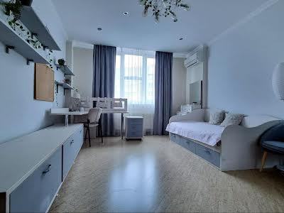 квартира за адресою Федора Ернста вул., 16-Б