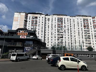 квартира по адресу Ивана Пулюя ул., 2
