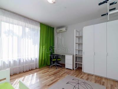 квартира за адресою Братиславська вул., 7