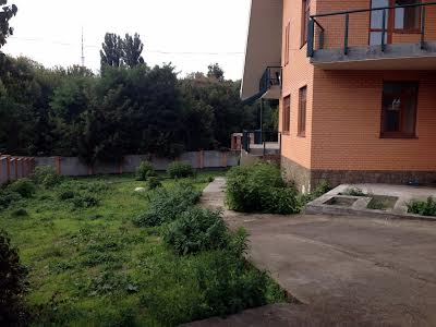 будинок за адресою Артезіанський пров., 11