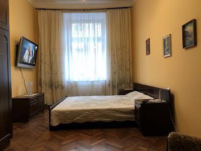 квартира за адресою Івана Вишенського вул., 11