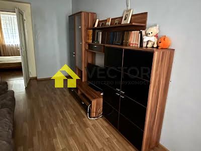 квартира за адресою Пилипа Орлика вул. (Паризької Комуни), 2/16