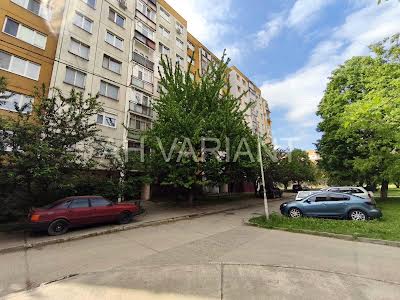 квартира за адресою Генерала Свободи вул., 7