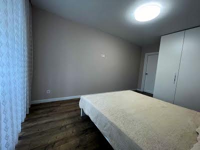 квартира по адресу Злуки просп., 22