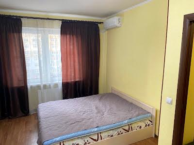 квартира по адресу Софии Русовой ул., 7