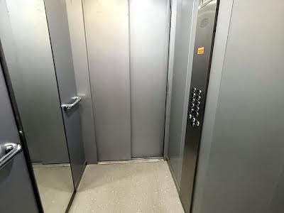 квартира за адресою Метрологічна вул., 21