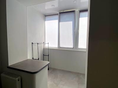 квартира за адресою Академіка Сахарова вул., 16