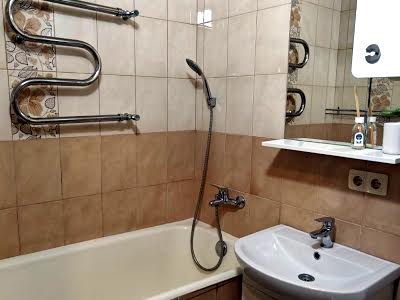 квартира за адресою Павла Чубинського вул. (Крупської), 4а