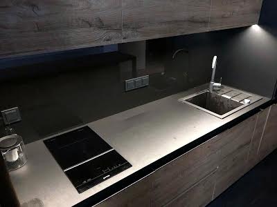 квартира за адресою Регенераторна вул., 4