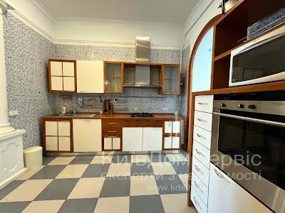 квартира за адресою Варязький пров., 13-А