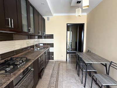 квартира за адресою Під Голоском вул., 8