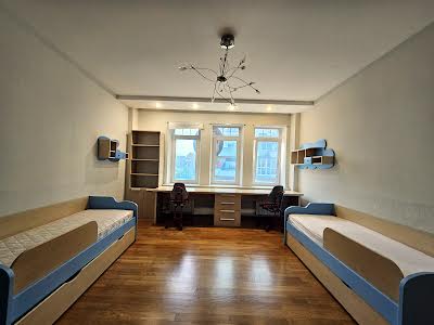 квартира по адресу Панаса Мирного ул., 8