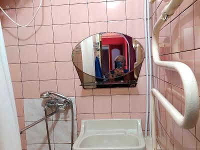 квартира по адресу Леся Курбаса просп., 18г
