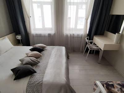 квартира за адресою Ужгородська вул., 6