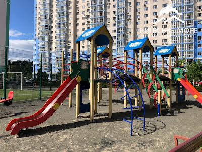 квартира за адресою Воскресенська вул., 16-В