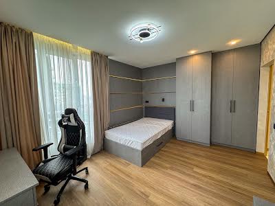 квартира за адресою Вишгородська вул., 45г