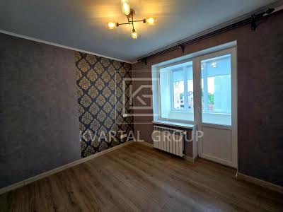 квартира по адресу Павла Чубинського ул., 23