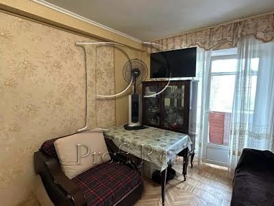 квартира по адресу Амвросия Бучмы бульв., 6