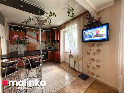 квартира за адресою Львів, Демнянська вул., 8