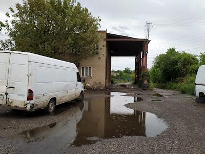 комерційна за адресою Берегівська-обʼїзна вул., 14