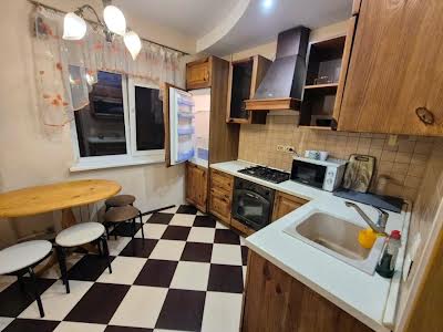 квартира за адресою Героїв Дніпра вул., 34а