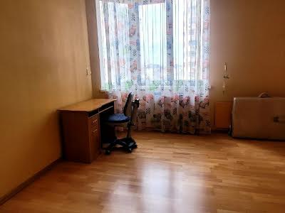 квартира за адресою Середньофонтанська вул., 19б