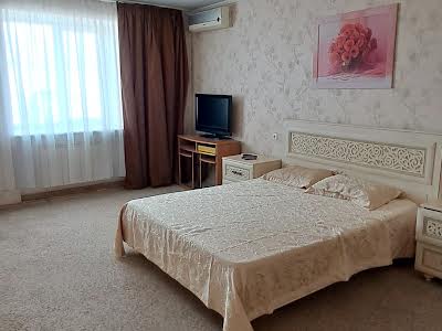 квартира за адресою Європейська, 68а