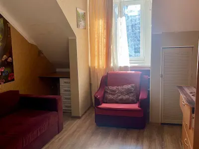 кімната за адресою Освіти вул., 18