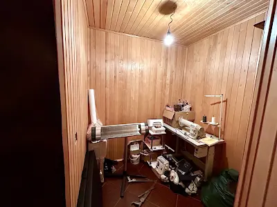 комерційна за адресою Південна, 8