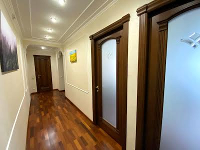 квартира по адресу Школьная ул., 27 Б