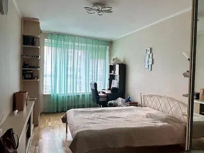 квартира за адресою Дніпровська набережна вул., 26-А